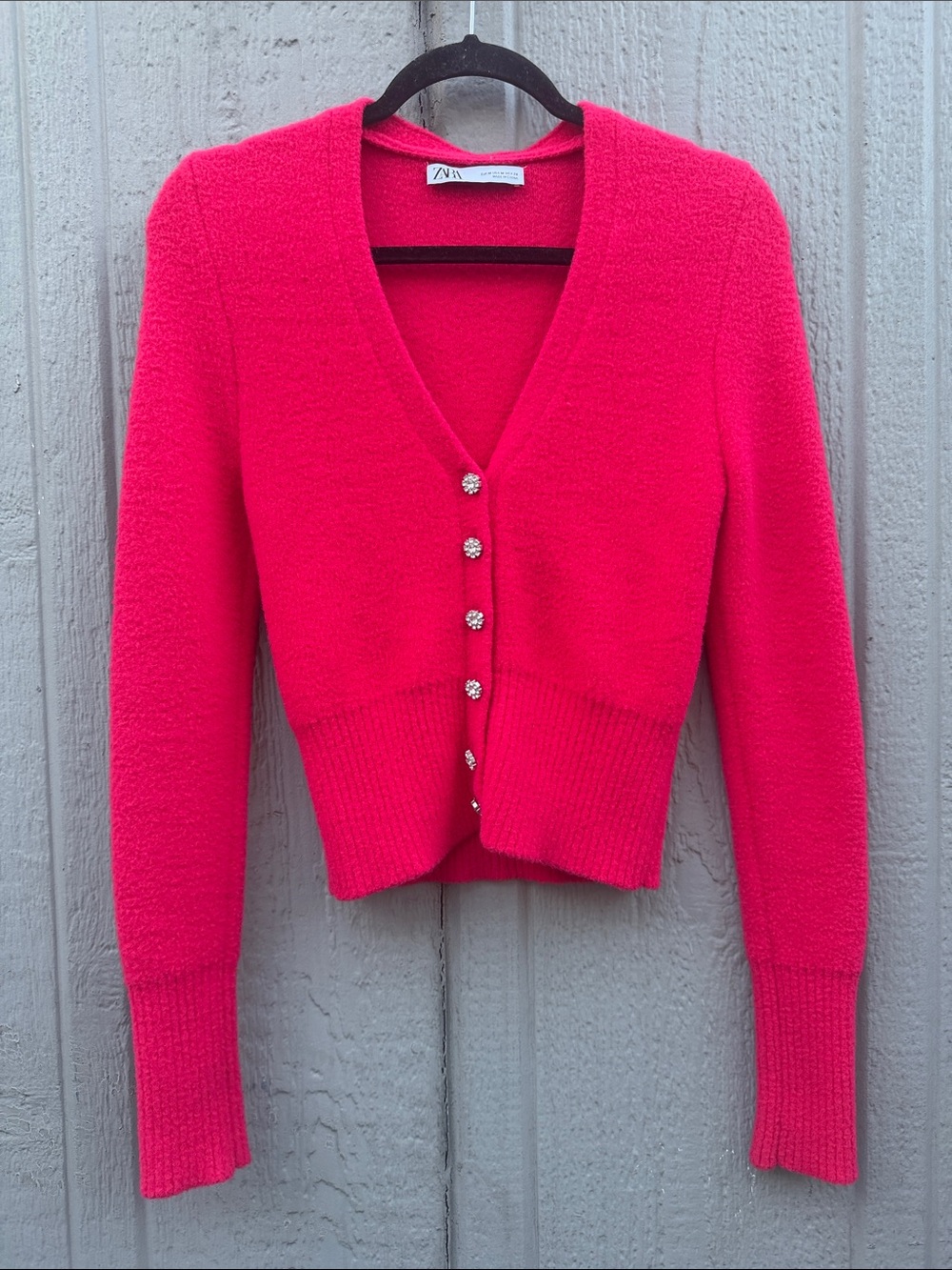 Zara Bright Hot Pink Cropped V-Neck Cardigan Size: M